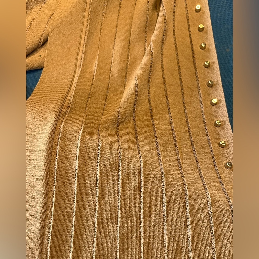 JOSEPH RIBKOFF cardigan in tan
Luxury medium duster longline tiger eye… - Picture 6 of 6